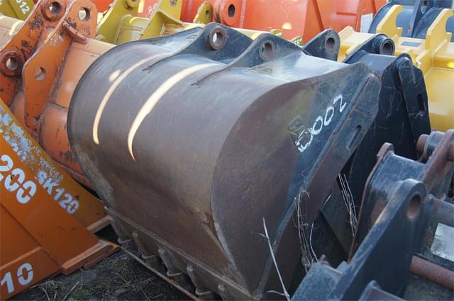 Image of Caterpillar Backhoe Bucket equipment image 2