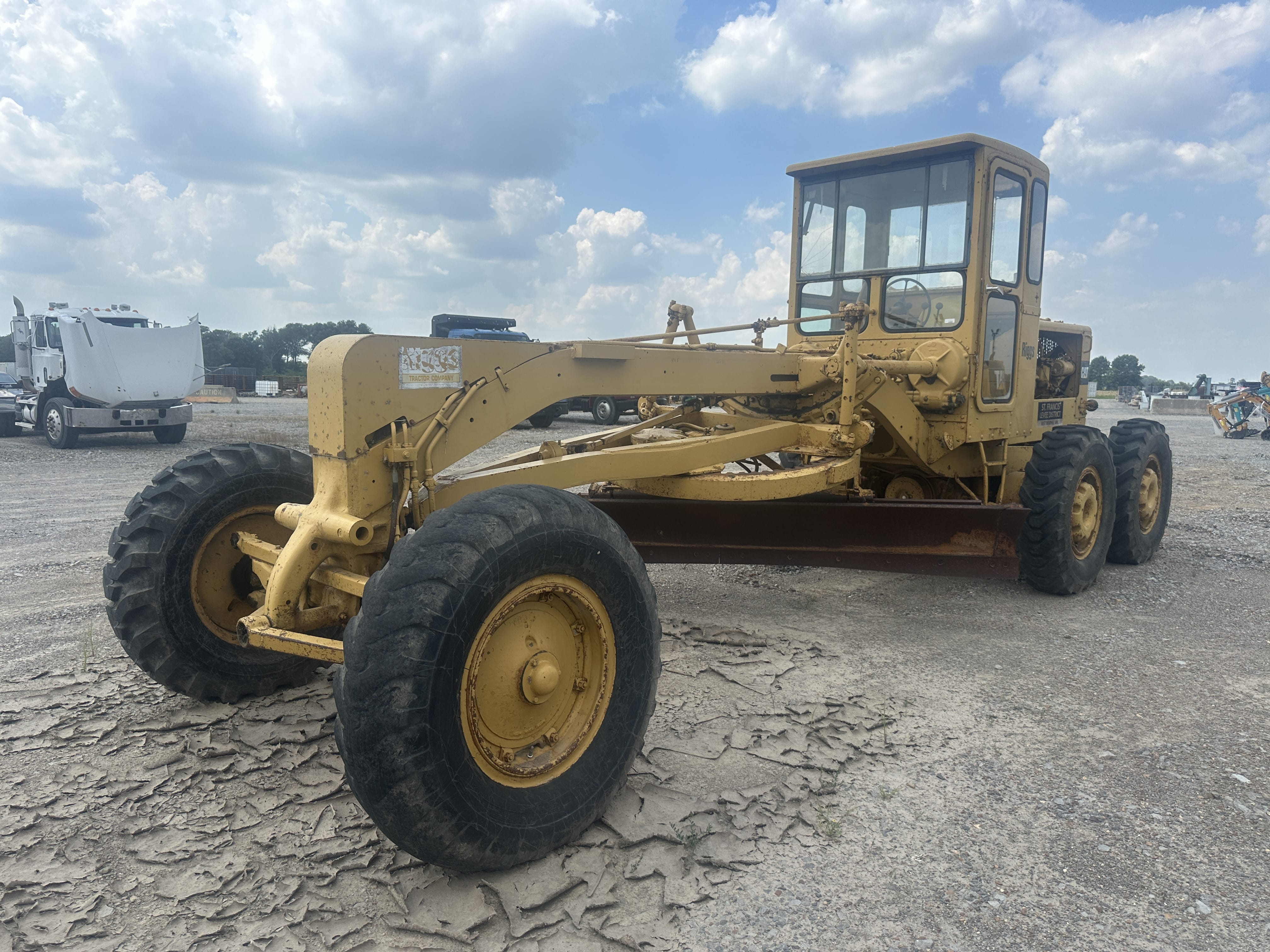 Main image Caterpillar 12E