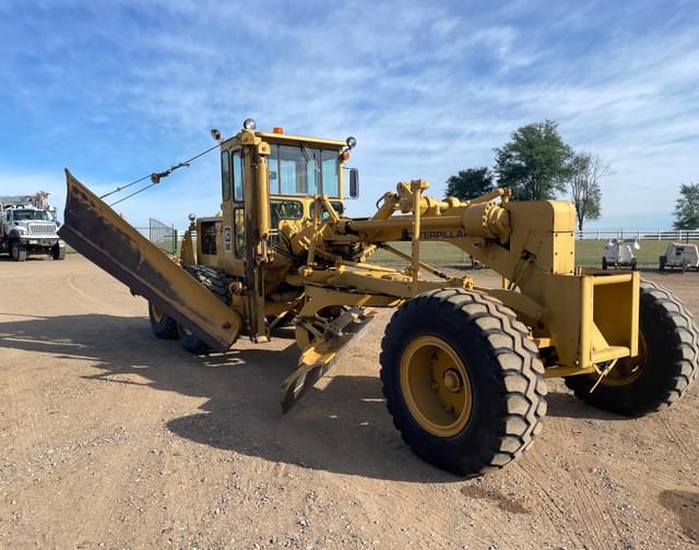 Image of Caterpillar 12F equipment image 3