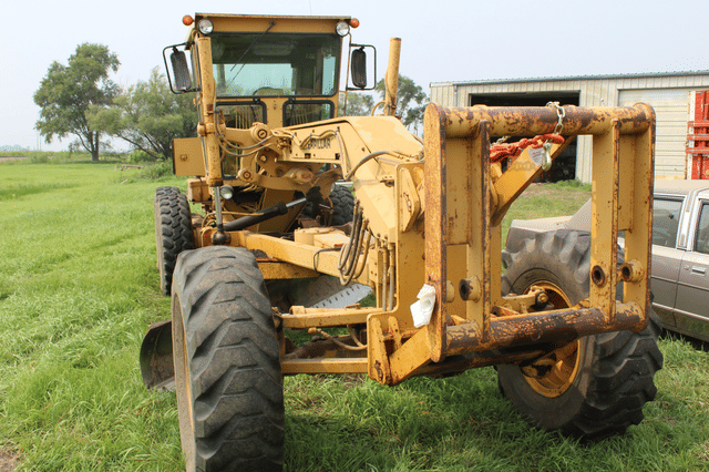 Image of Caterpillar 140G equipment image 1
