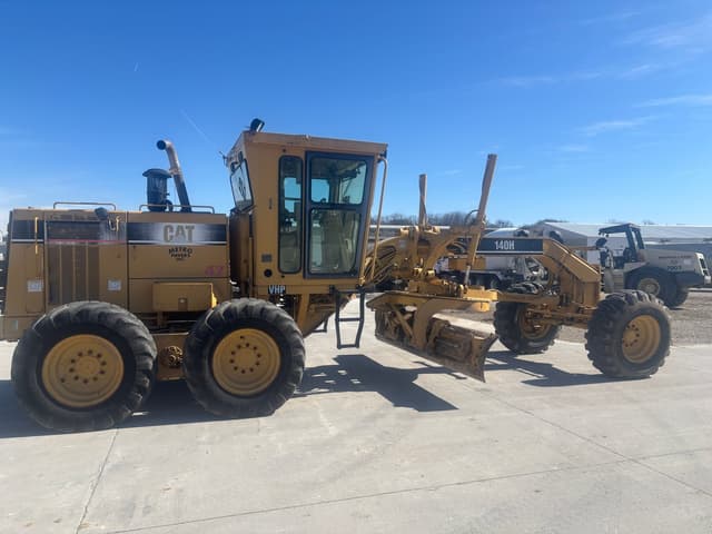 Image of Caterpillar 140H equipment image 3