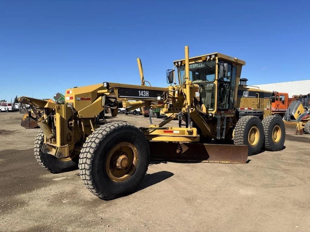Caterpillar 143H Equipment Image0