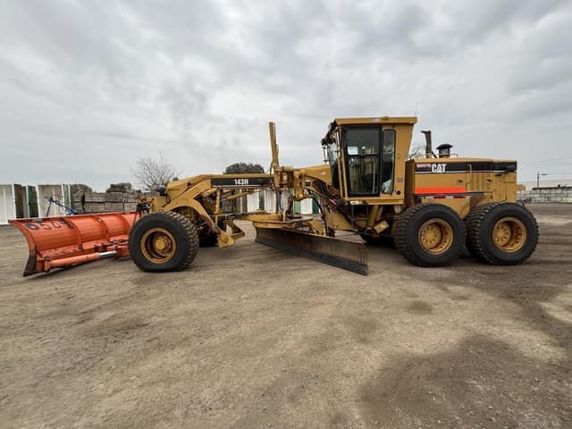 Image of Caterpillar 143H equipment image 4