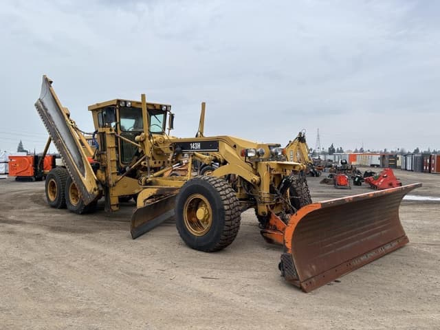 Image of Caterpillar 143H equipment image 1