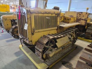 Main image Caterpillar 15