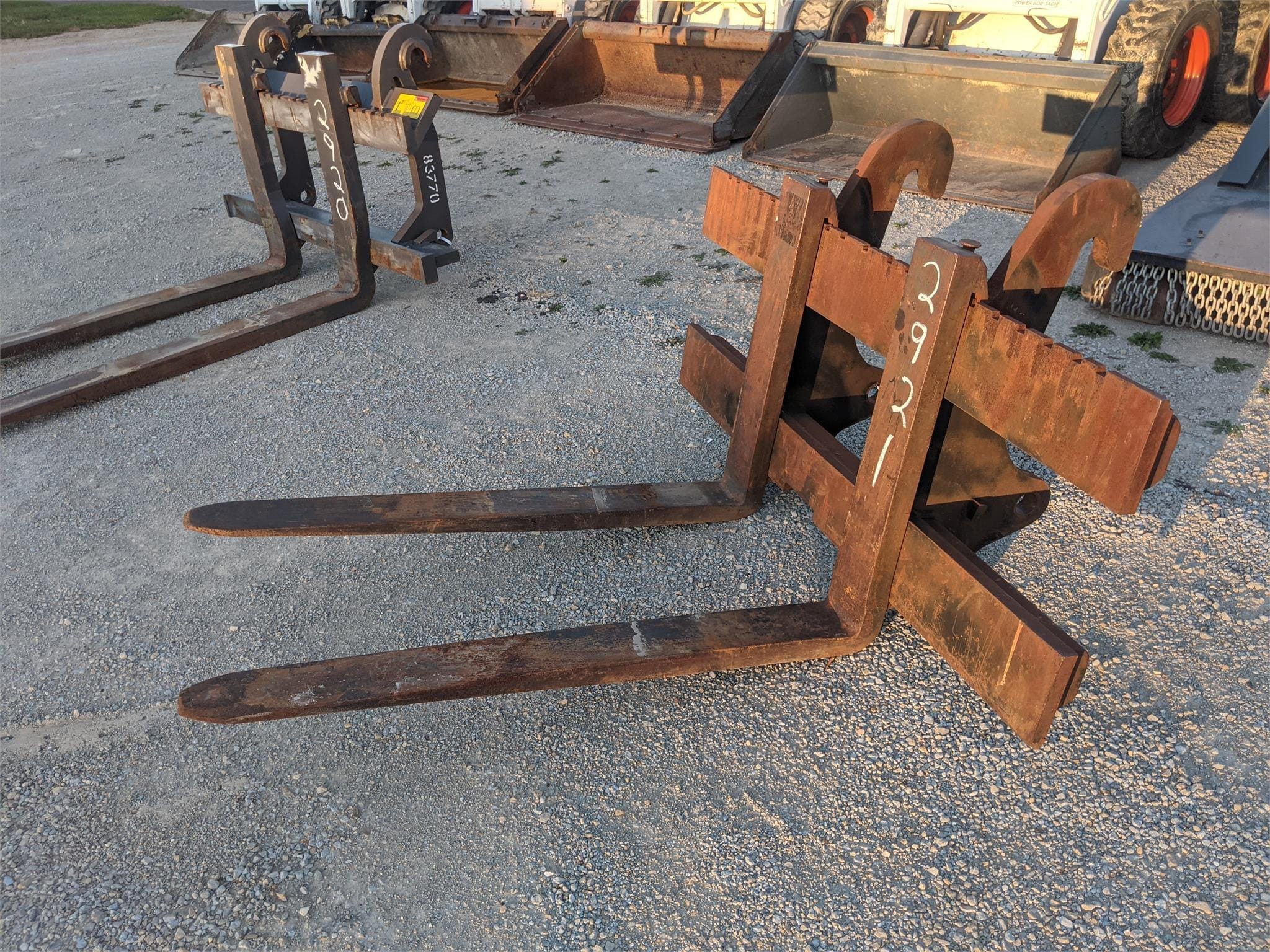 Main image Caterpillar Pallet Forks