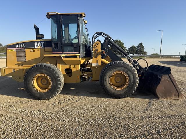 Image of Caterpillar IT28G equipment image 3
