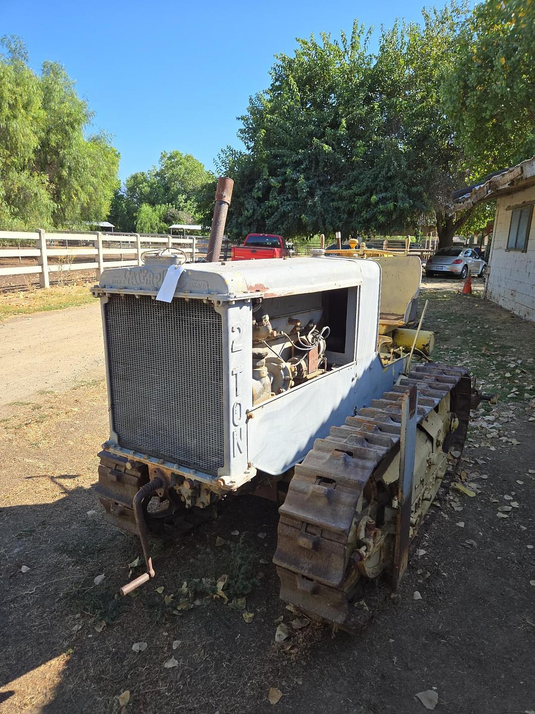 Image of Caterpillar 2 -Ton Primary image