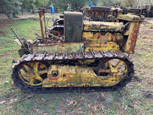 Image of Caterpillar 2 -Ton equipment image 4