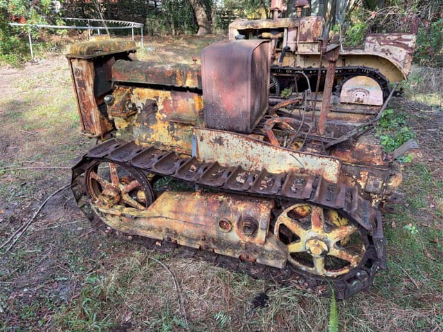 Image of Caterpillar 2 -Ton equipment image 1