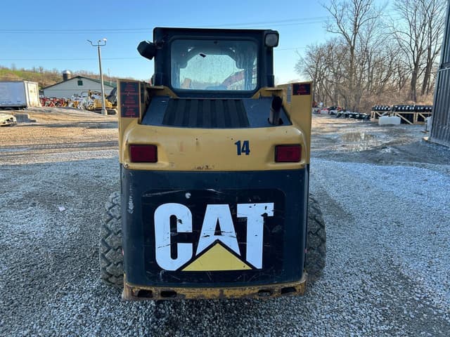 Image of Caterpillar 226 equipment image 2