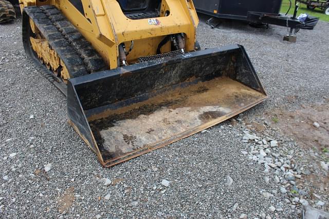 Image of Caterpillar 259D3 equipment image 2