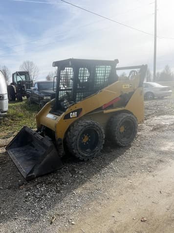 Main image Caterpillar 242B