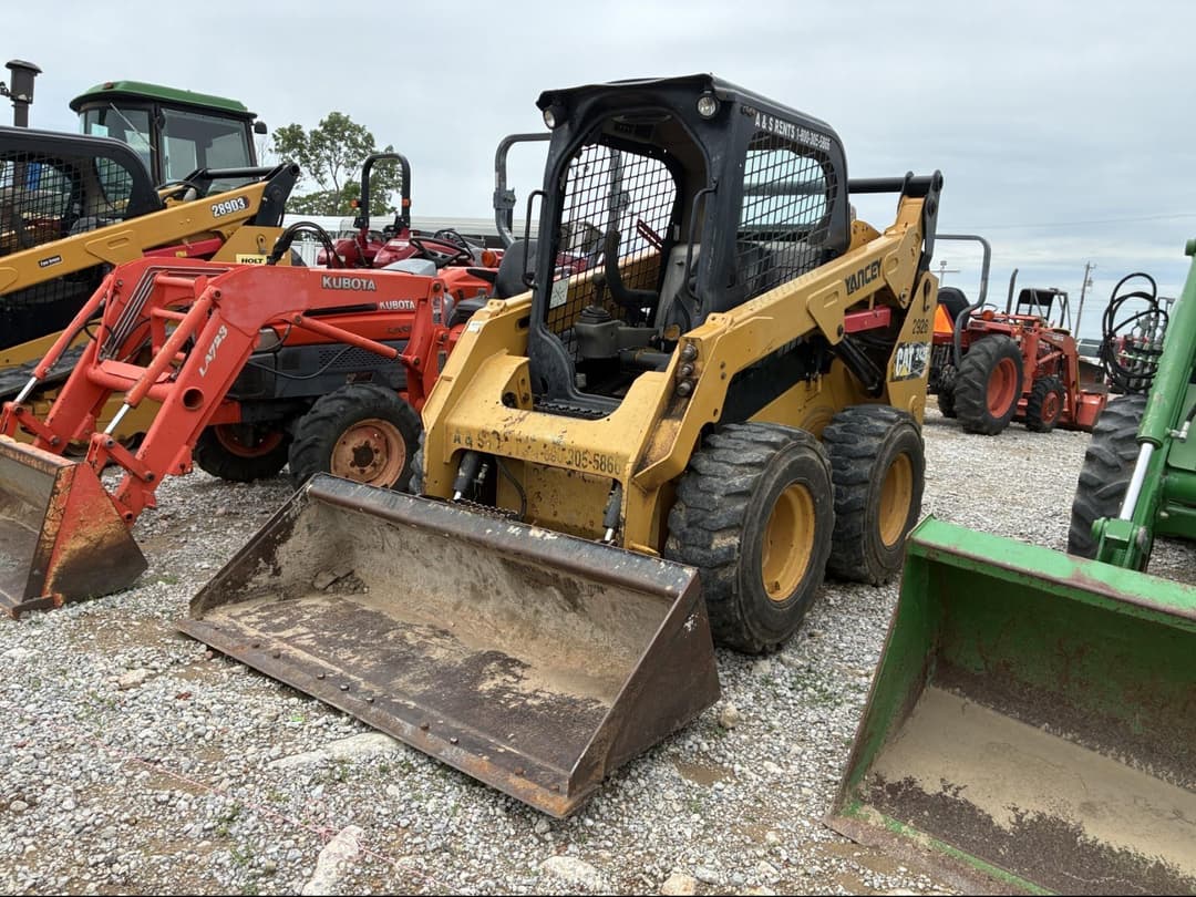 Image of Caterpillar 242D Primary image