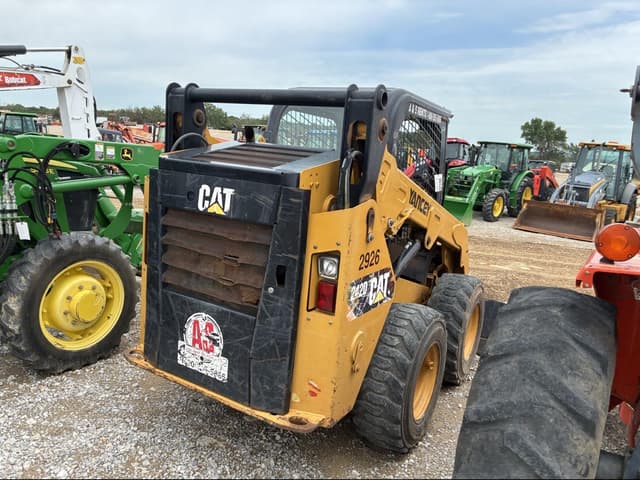 Image of Caterpillar 242D equipment image 2