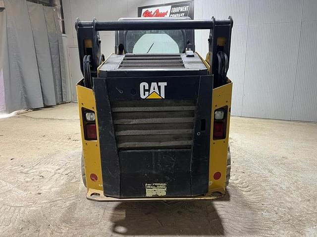 Image of Caterpillar 242D equipment image 3