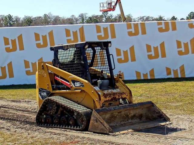Image of Caterpillar 247B3 equipment image 3