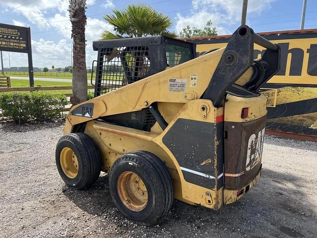 Image of Caterpillar 252 equipment image 1