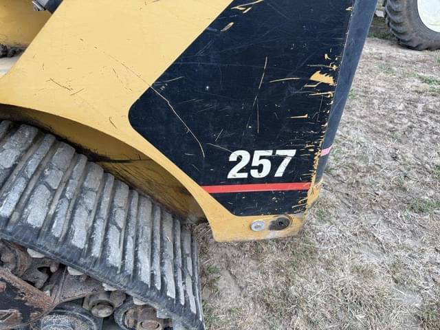 Image of Caterpillar 257 equipment image 4