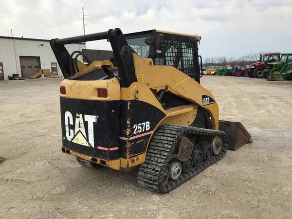 Image of Caterpillar 257B Image 1