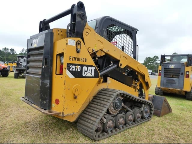 Image of Caterpillar 257D equipment image 2