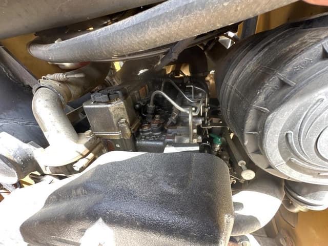 Image of Caterpillar 259B3 equipment image 3