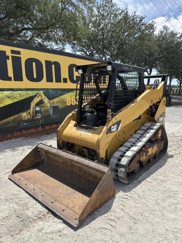 Caterpillar 259B3 Equipment Image0