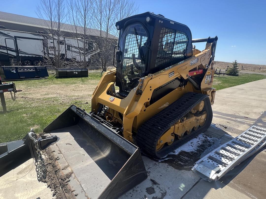 Image of Caterpillar 259D3 Primary image