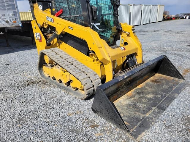 Image of Caterpillar 259D3 equipment image 2