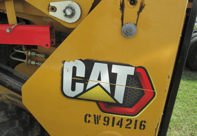 Image of Caterpillar 259D3 equipment image 4