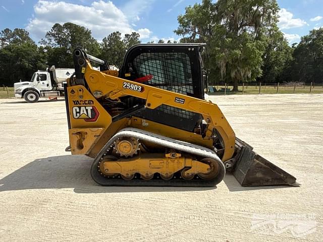 Image of Caterpillar 259D3 equipment image 3