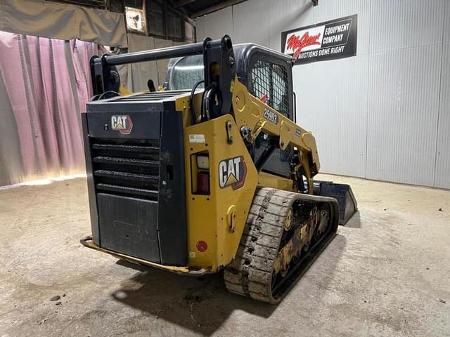 Image of Caterpillar 259D3 equipment image 4