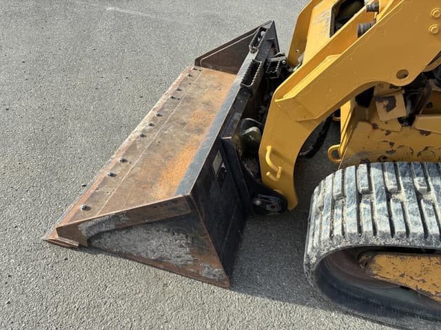 Image of Caterpillar 259D3 equipment image 4