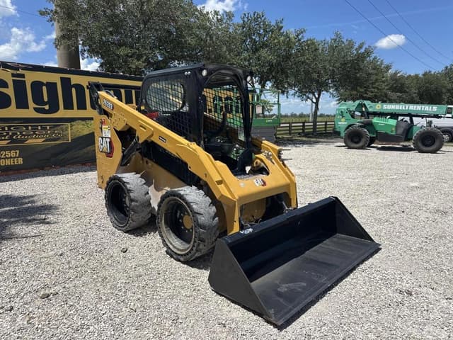 Image of Caterpillar 262D3 equipment image 4