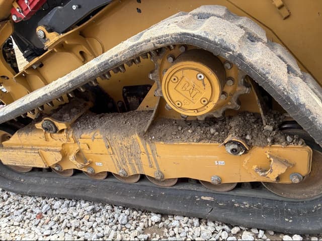 Image of Caterpillar 265 equipment image 4