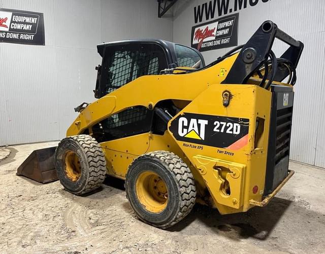 Image of Caterpillar 272D equipment image 2