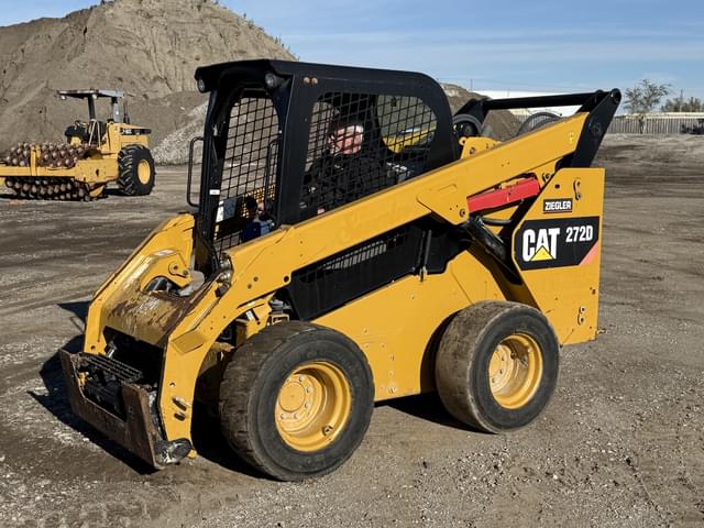 Image of Caterpillar 272D equipment image 2