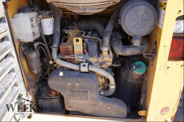 Image of Caterpillar 279D equipment image 3