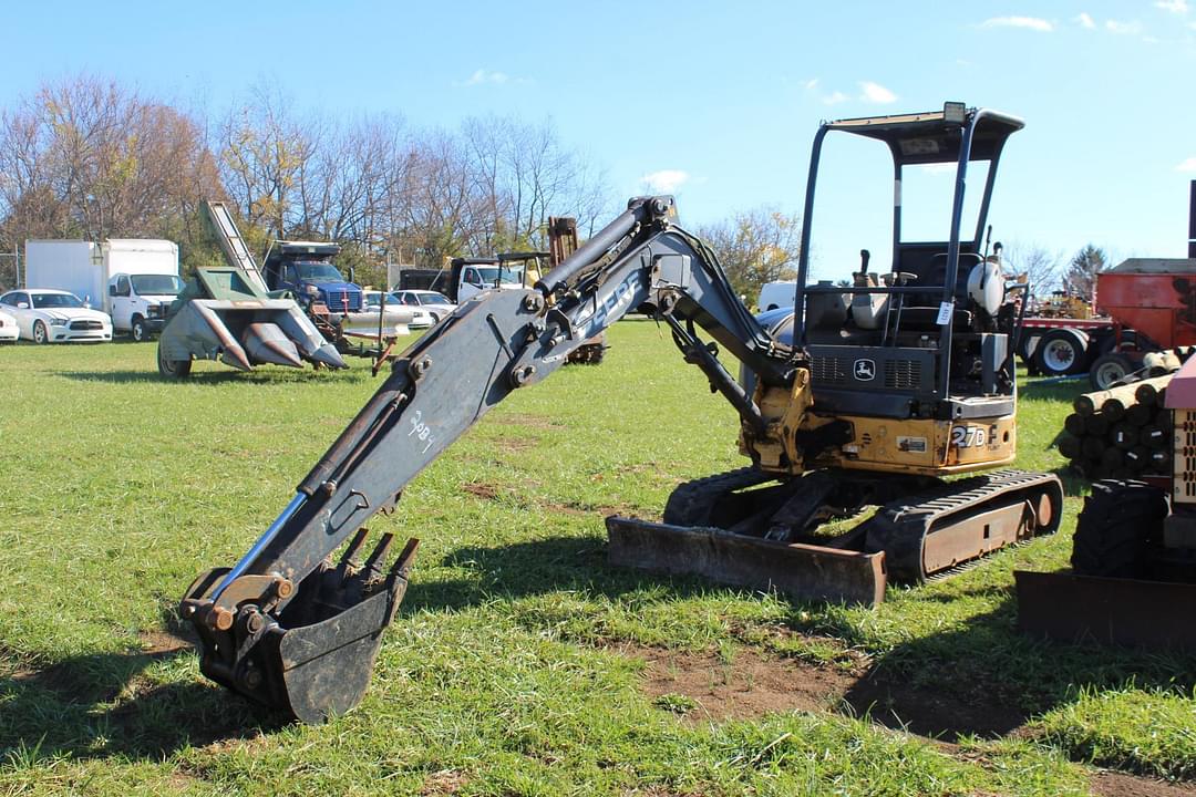 Image of John Deere 27D Primary image