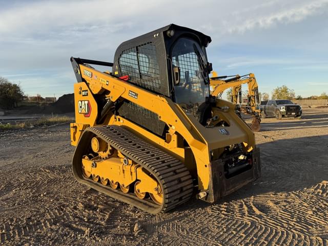 Image of Caterpillar 289D3 equipment image 3