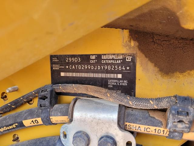 Image of Caterpillar 299D3 equipment image 3