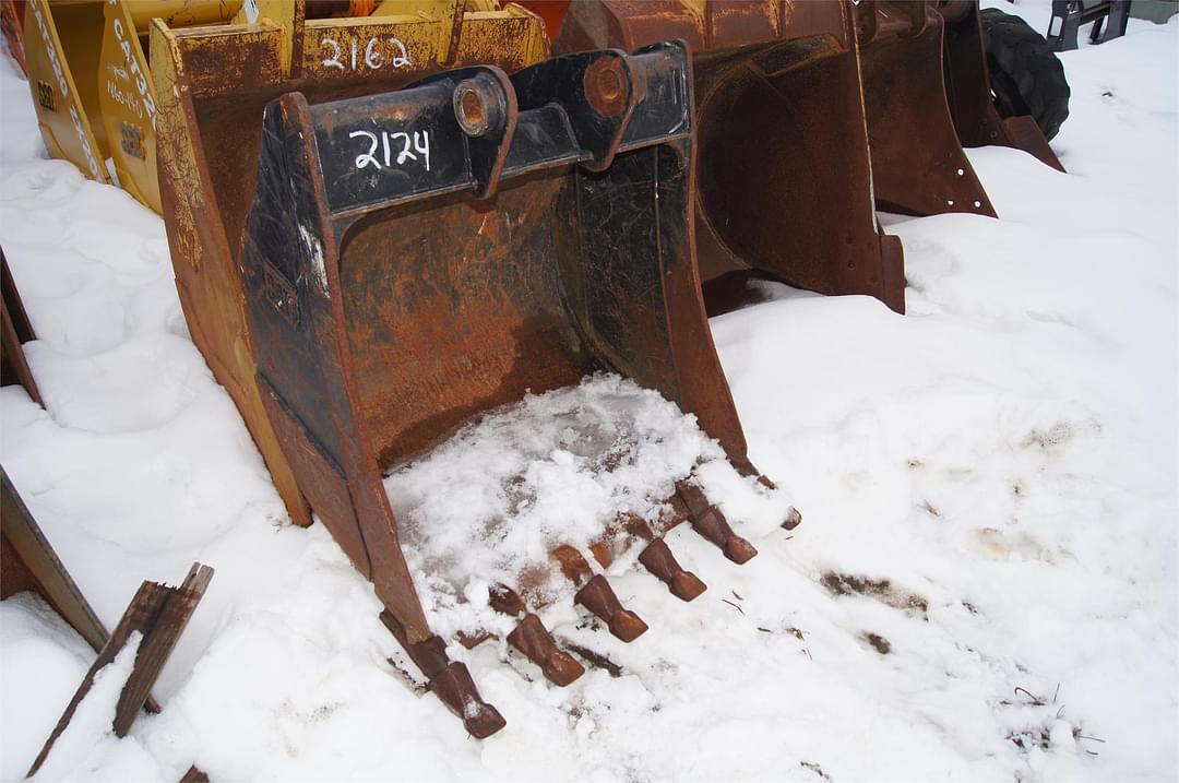 Image of Caterpillar Backhoe Bucket Primary image