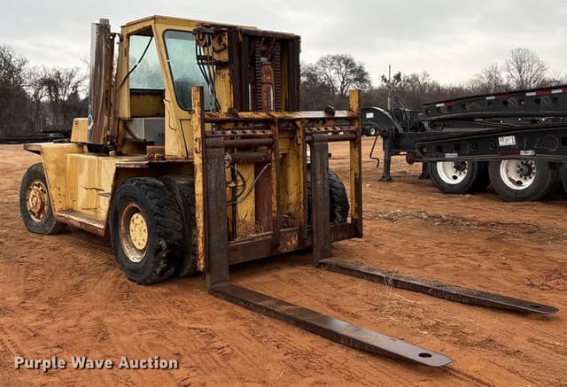 Image of Caterpillar 300 equipment image 2