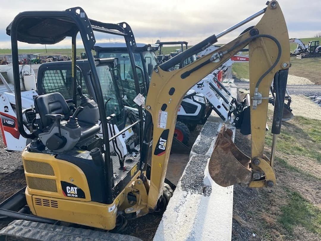 Image of Caterpillar 301.7 CR Image 0