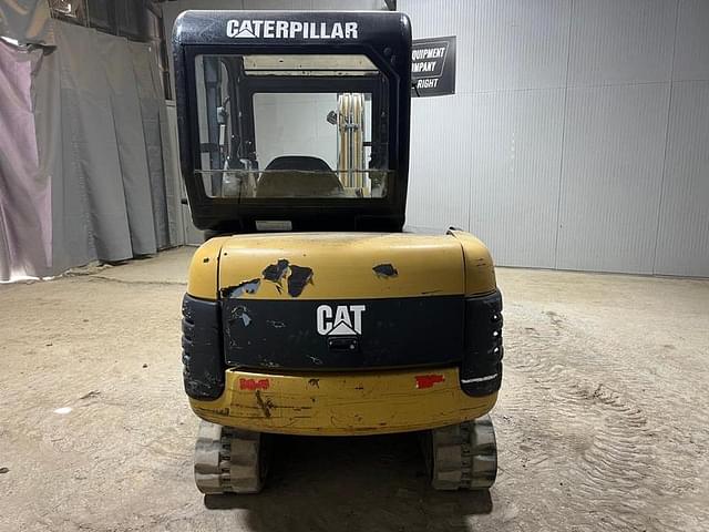 Image of Caterpillar 302.5C equipment image 3