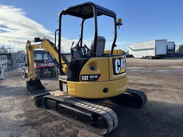 Image of Caterpillar 303.5E CR equipment image 3