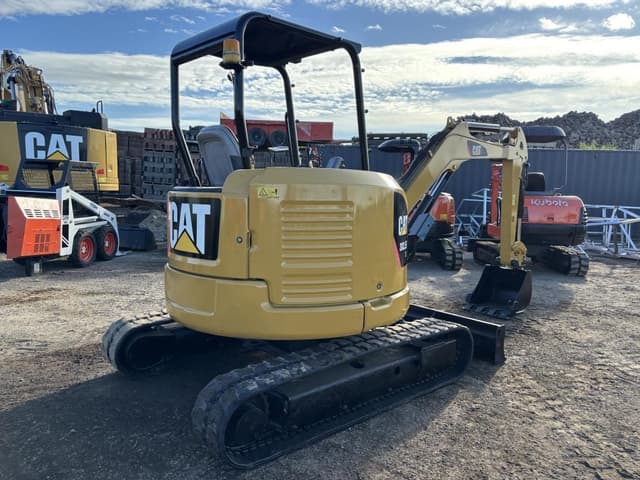 Image of Caterpillar 303.5E CR equipment image 2