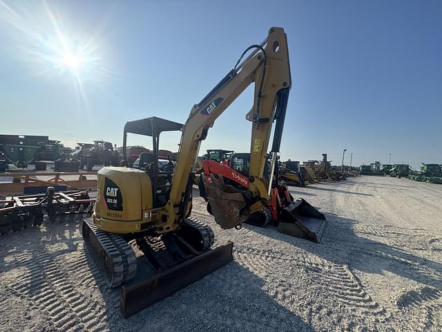 Image of Caterpillar 303.5E CR equipment image 2
