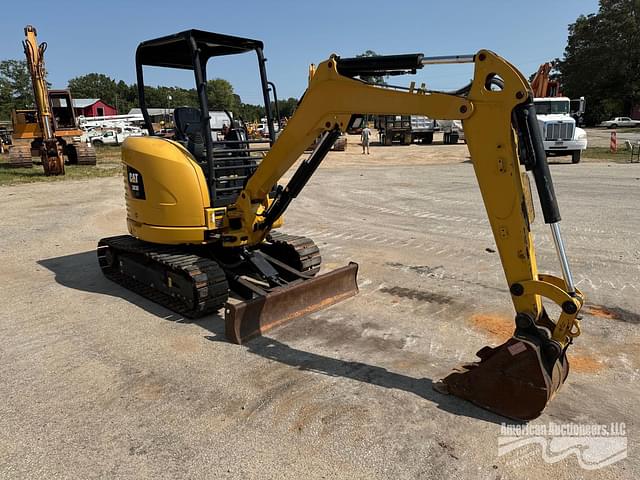 Image of Caterpillar 303E CR equipment image 3