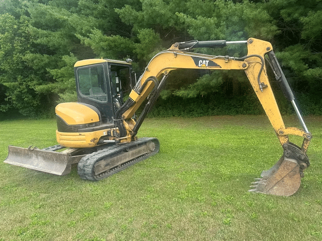 Image of Caterpillar 304CR equipment image 1
